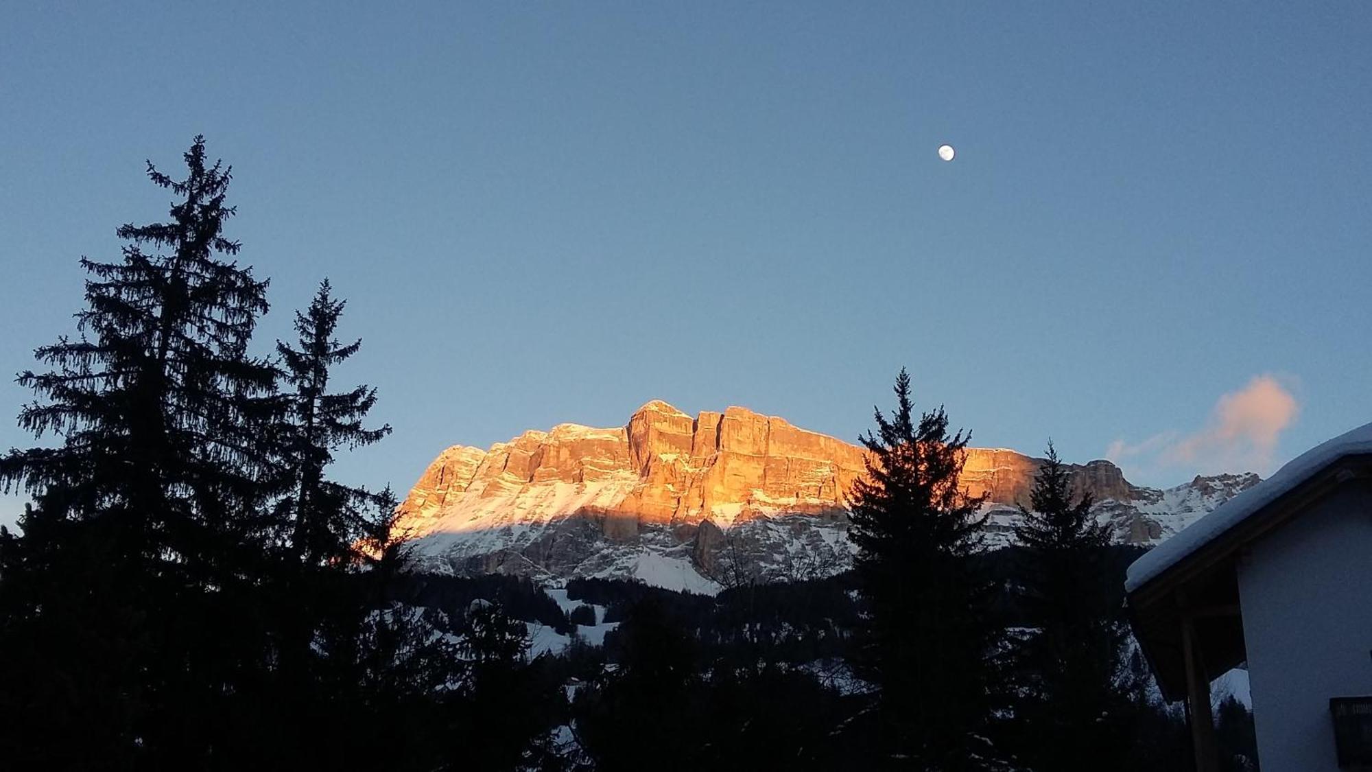 Pension Rungg Badia (South Tyrol) Bagian luar foto